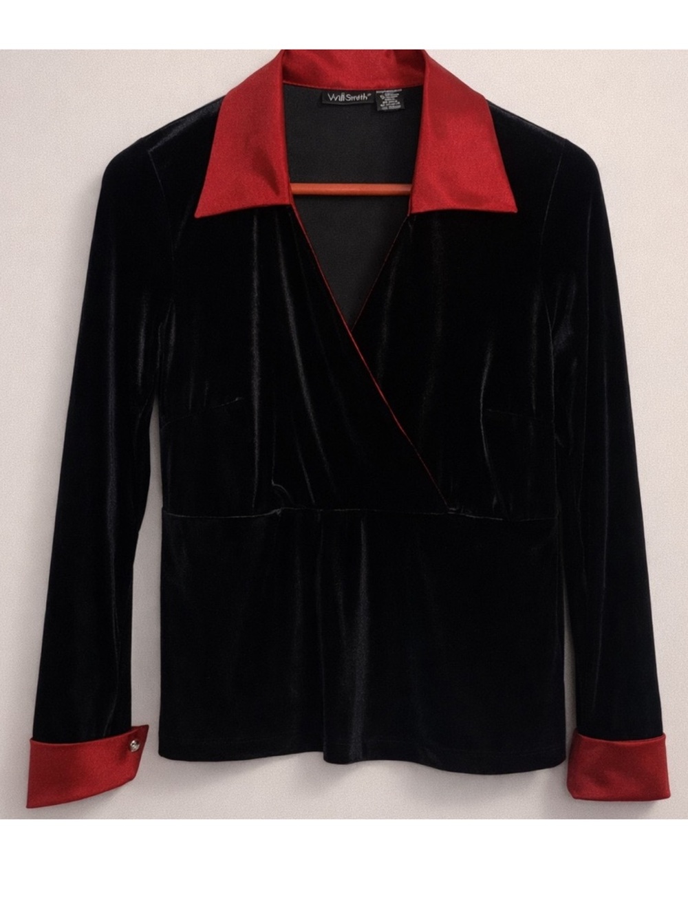 ✨ Vintage Will Smith Velvet Wrap Top – Size Medium ✨